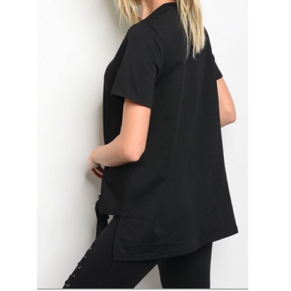 ✨LAST ONE ✨Black lace up detail ribbon top - Picture 2 of 2